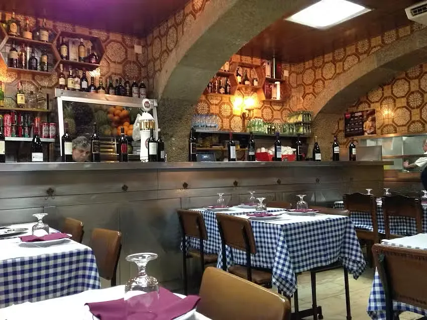 Uma casa, um prato, desde 1988